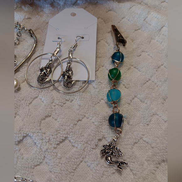 Meet your Posher, Nadine - Picture 2 of 2